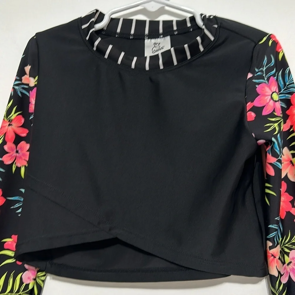 ART CLASS crop top swim shirt​​​